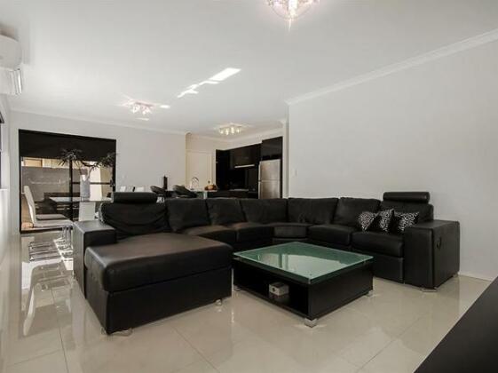 Paradise Beach Stays - Photo5