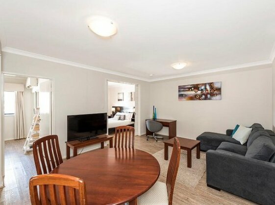 Perth West End Apartment 504 - Photo2