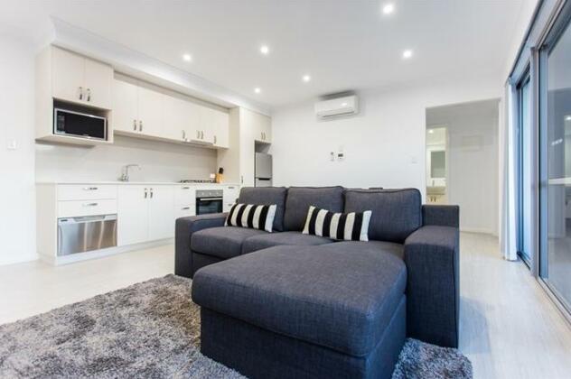Reflections By Rockingham Apartments - Photo4