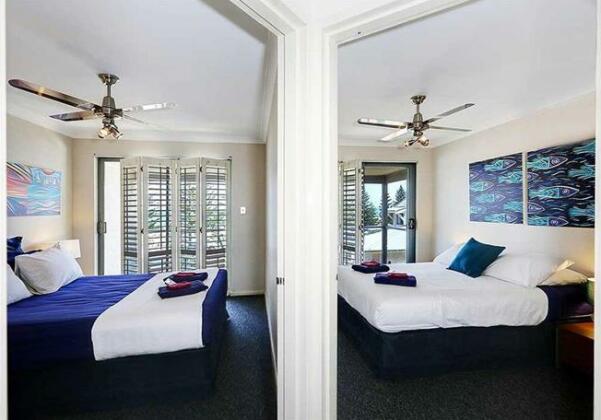Scarborough Beach Front Resort - Shell Seven - Photo5