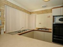 Townhouse On Fletcher Perth - Photo4