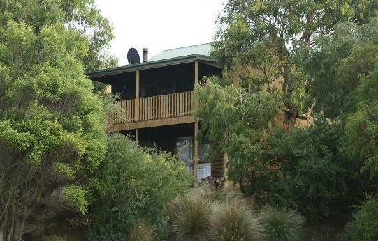 Daysy Hill Country Cottages - Photo2
