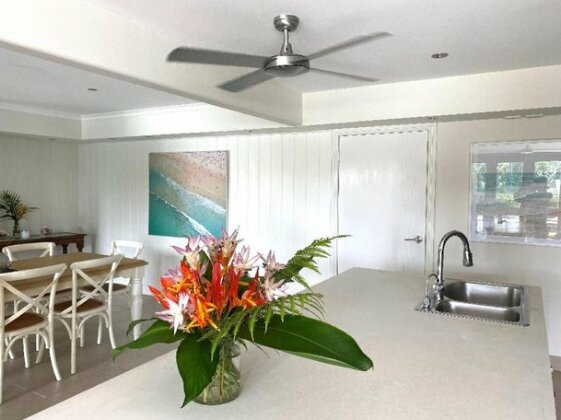 Absolute Lakefront - Port Douglas - Photo4