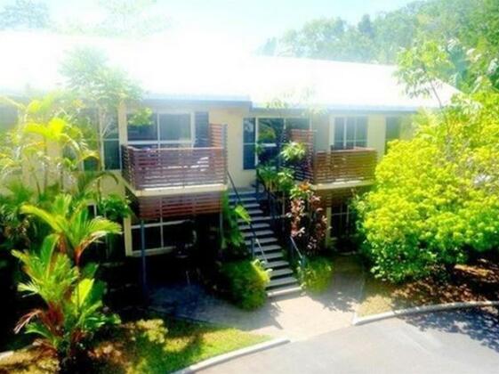 At the Mango Tree Holiday Apartments - Photo5