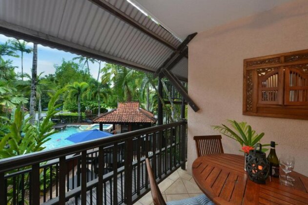 Bale 19 @ Hibiscus - Photo2