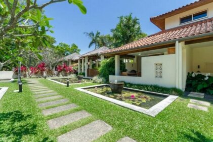 Balinese Beachfront Villa