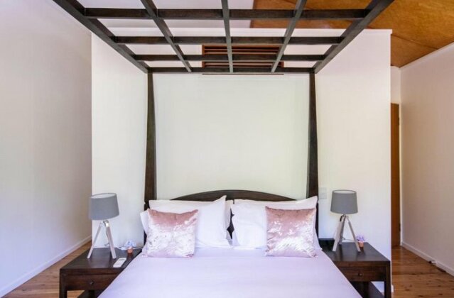 Beachfront Hideaway - Port Douglas - Photo5