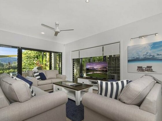 Catalina - Port Douglas - Photo3