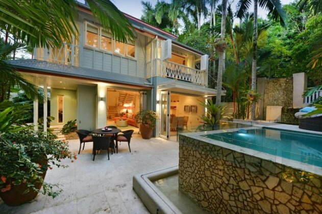 Garden Villa on Murphy - Photo2