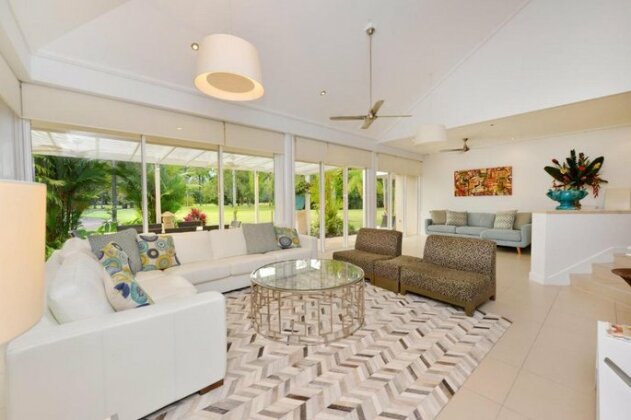 Mirage Luxury Villas - Photo3