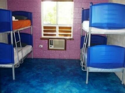 Port Douglas Backpackers - Photo4