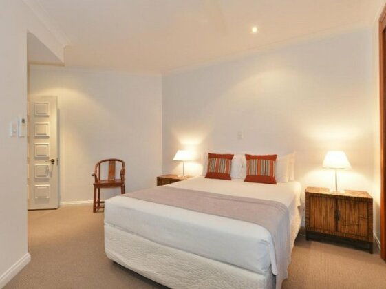 The Point No 3 - Photo3