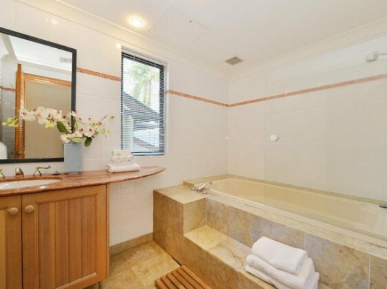 The Point No 3 - Photo5
