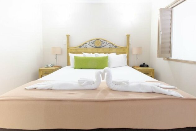 The Regal 32 Spa Apartment - Photo4