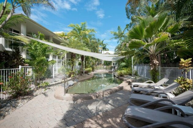 Tropical Nites - Photo3