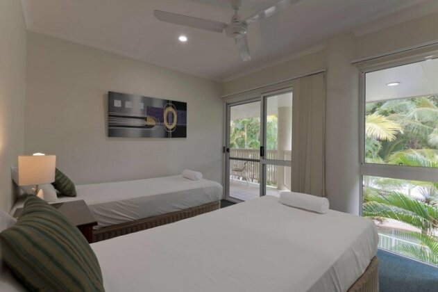 Tropical Nites - Photo5