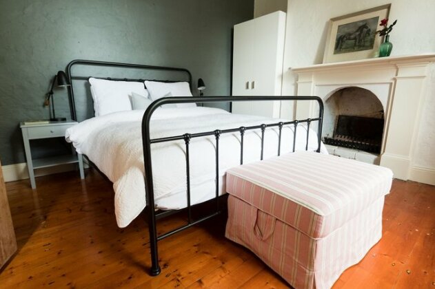 Clonmara Country House and Cottages - Photo4