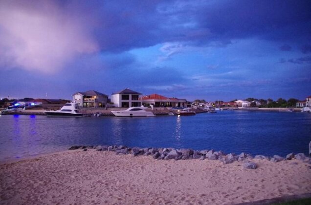 Marina Park View - Photo5
