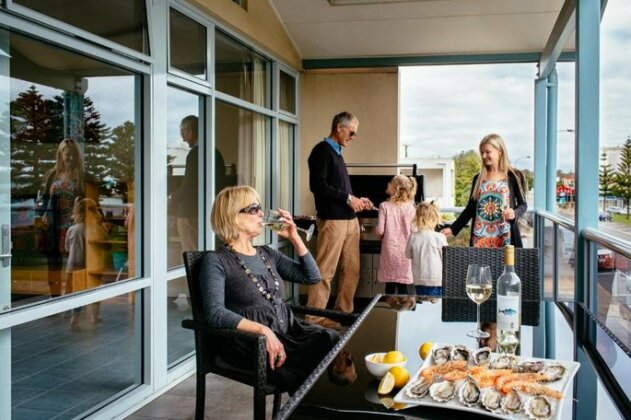 Port Lincoln Foreshore Apartments - Photo3