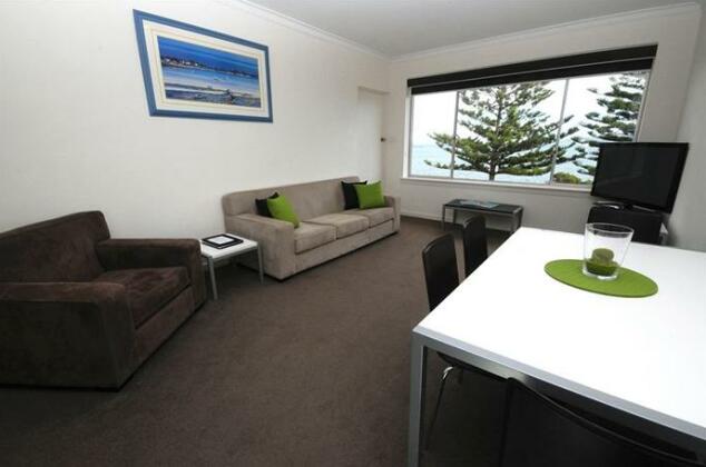 Southern Blue Apartments - Photo2