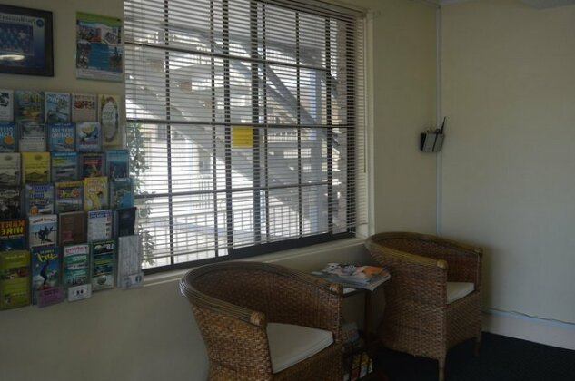 Excelsior Motor Inn - Photo4
