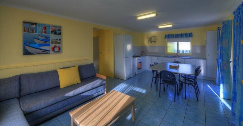 Beachcomber Holiday Park - Photo2