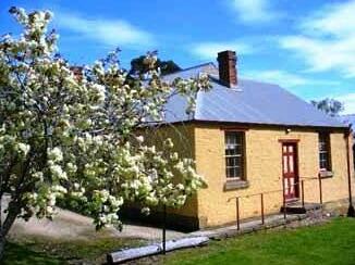 Cascades Colonial Accommodation - Photo3