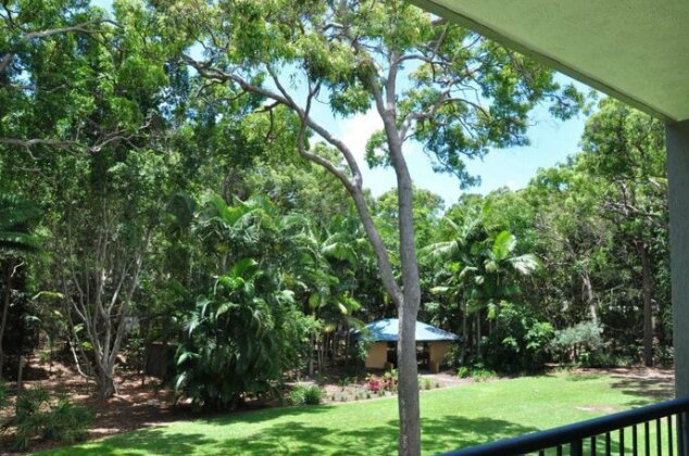 32/15 Rainbow Shores - Unit Overlooking Bushland With Shared Swimming Pool Spa And Tennis Court - Photo4
