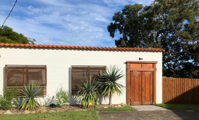 Alicante Redland - Photo2