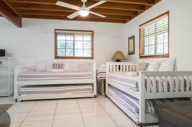 Green Trees Beach House - Photo2