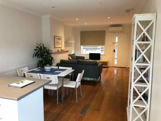 Beach Holiday Apartments - Photo2