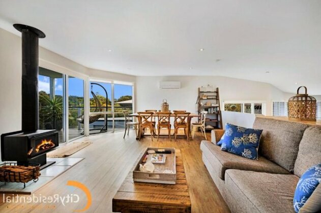 Peninsula Retreat - Photo2