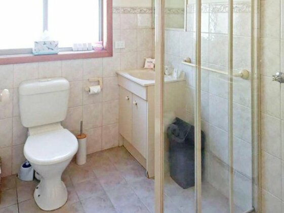 Rye 2 Bedroom Apartment - FORESHORE ROCKFEST - Photo4