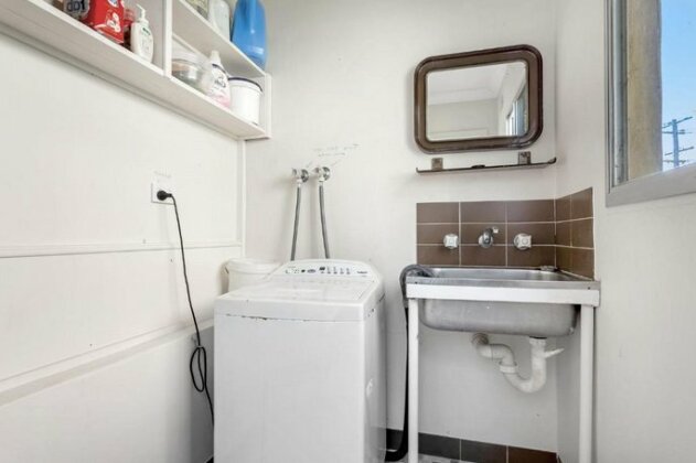 Bagnall Avenue 1 - Photo3