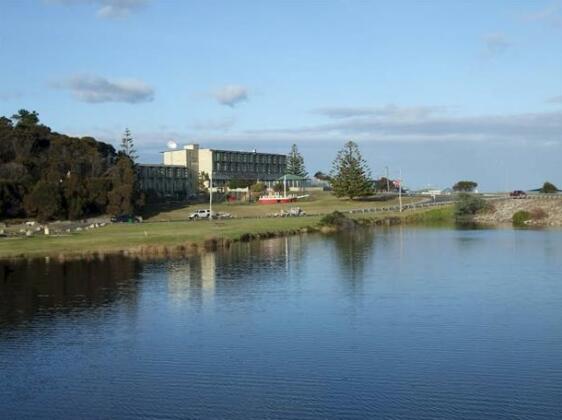 Scamander Beach Hotel Motel - Photo2