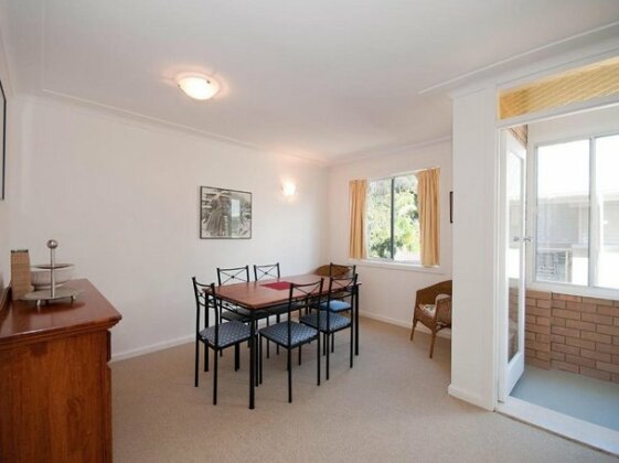 'Beachside' Shoal Bay Unit 5 - Photo2