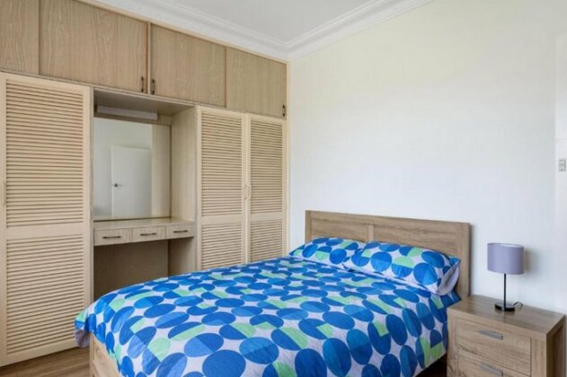 Ronald Avenue 57A - Photo5