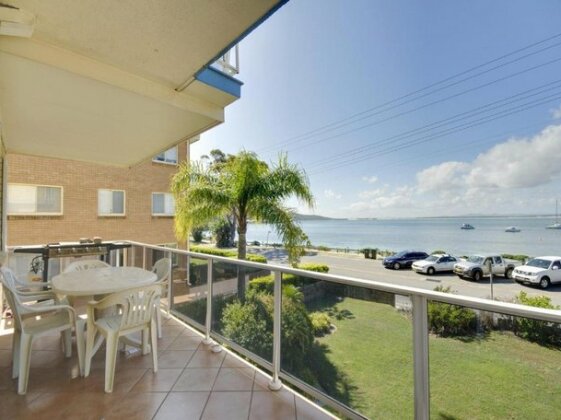 Shoal Bay Road Castaways Unit 04 17 - Photo2