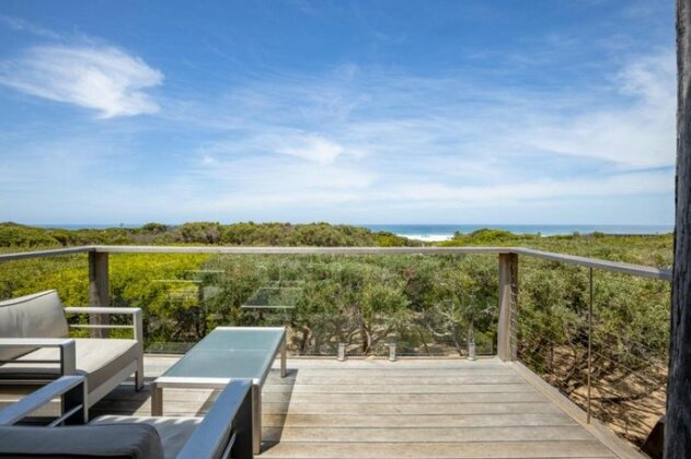 Pole House Beach Retreat Ocean Views Architecture - Photo2