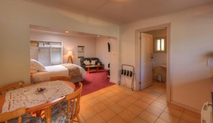 Ellie's Cottages - Photo4