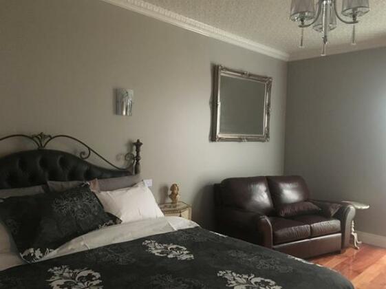 Noah's - Photo3