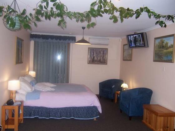 Adelaide Hills Bed & Breakfast Accommodation - Photo3