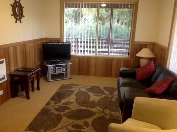 Driftwood Strahan Villas - Photo2