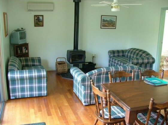 Peacehaven Country Cottages & Farmstay - Photo4
