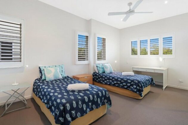 Beachside vibes Sunshine Beach - Photo4