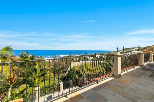 Mediterranean - Ocean View Holiday Home - Photo2