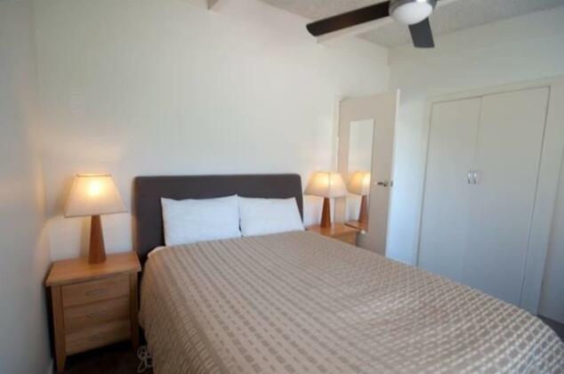 All Sants Beach House - Photo5