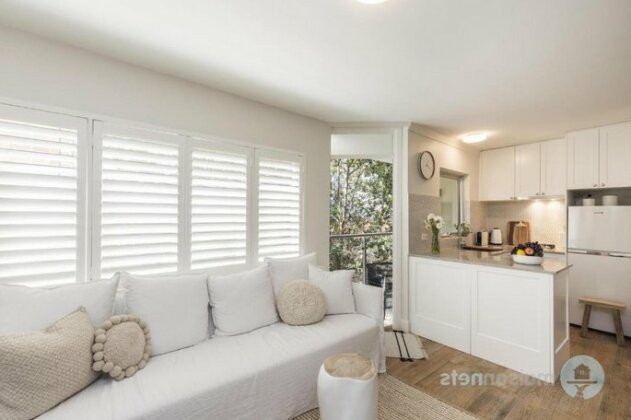 1 Bdrm Manly Beachside Apt With Parking - Photo4