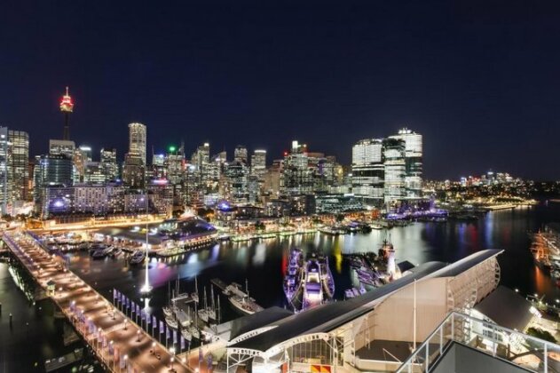 3 Bedroom Darling Harbour Apartment - Photo4