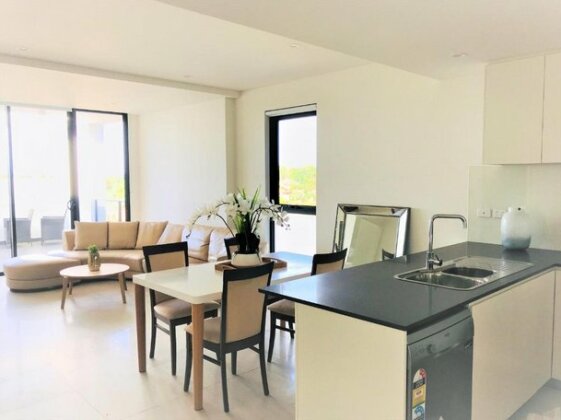 502 2 Bedroom In Kalina Serviced Apartments - Photo2